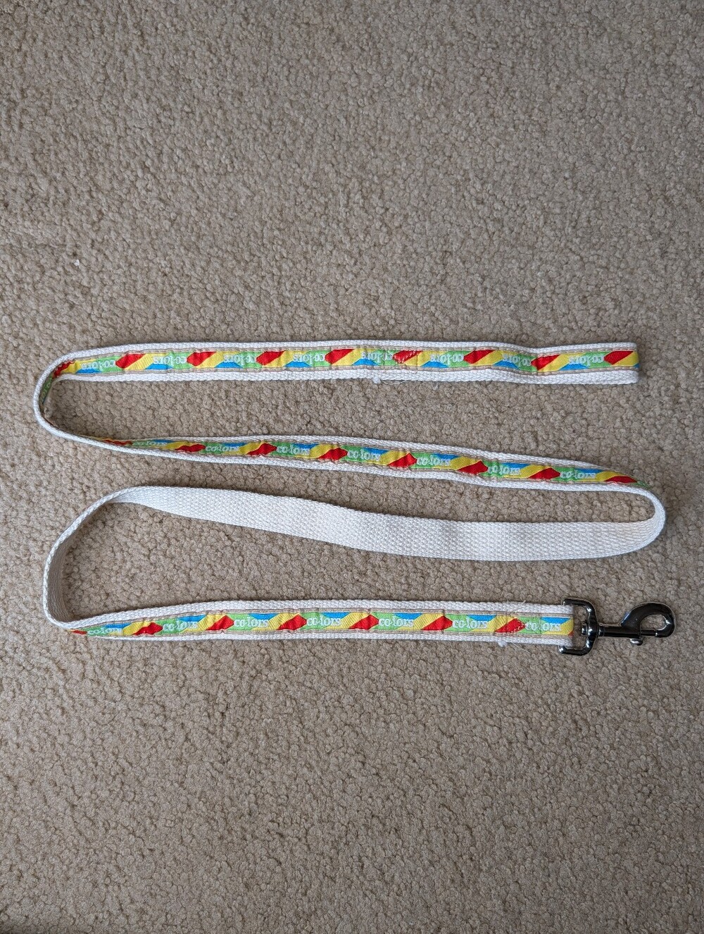 Colors Extracts Leash